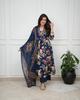 Wunderschönes bedrucktes Baumwoll-Anarkali-Kurti-Hosen-Dupatta-Set Damen Partykleidung Designer-Salwar-Anzug