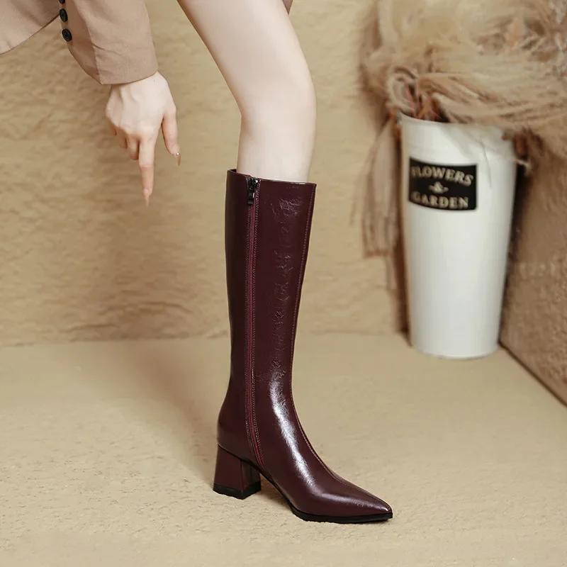 Fashion High Heels But Knee Boots Women's New Autumn and Winter Pointed High Boots Large Size Thick Heel Thin Boots