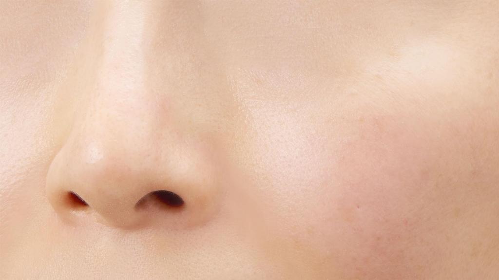 Dry Skin Moisturizing Skincare Balm Foundation 01 12g Base Makeup Balm Foundation High Moisture High Coverage Glowing Finish Prevents Dryness and