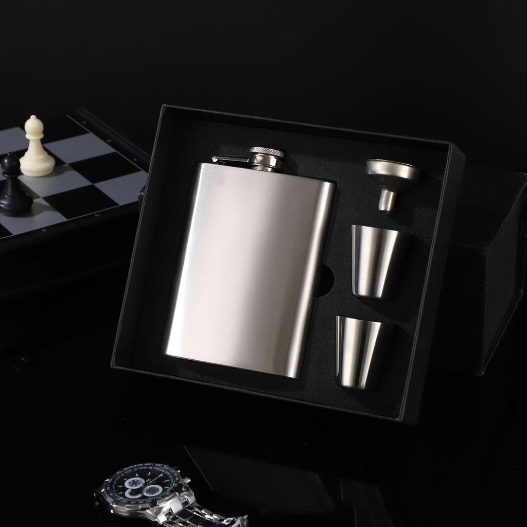 Stainless Steel Portable Hip Flask (1-7oz) for Outdoor Use – Baijiu Bottle (8oz)