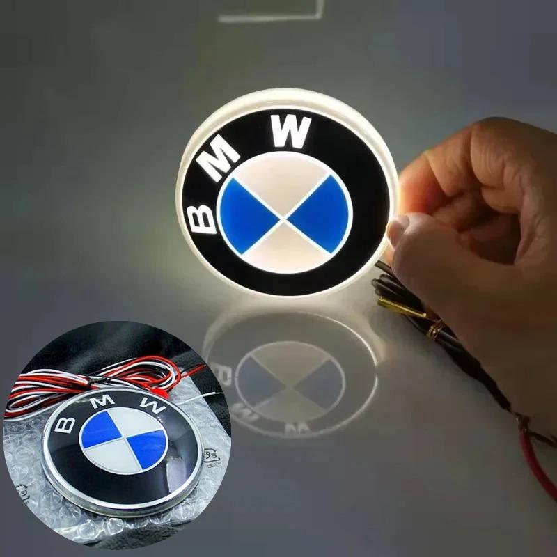 4D logo lampa je vhodná na dekoráciu 82mm znaku BMW radu 1 3 5 7 X1 X3 X4 X5 X6 GT525 GT535 predné a zadné LED lampy.