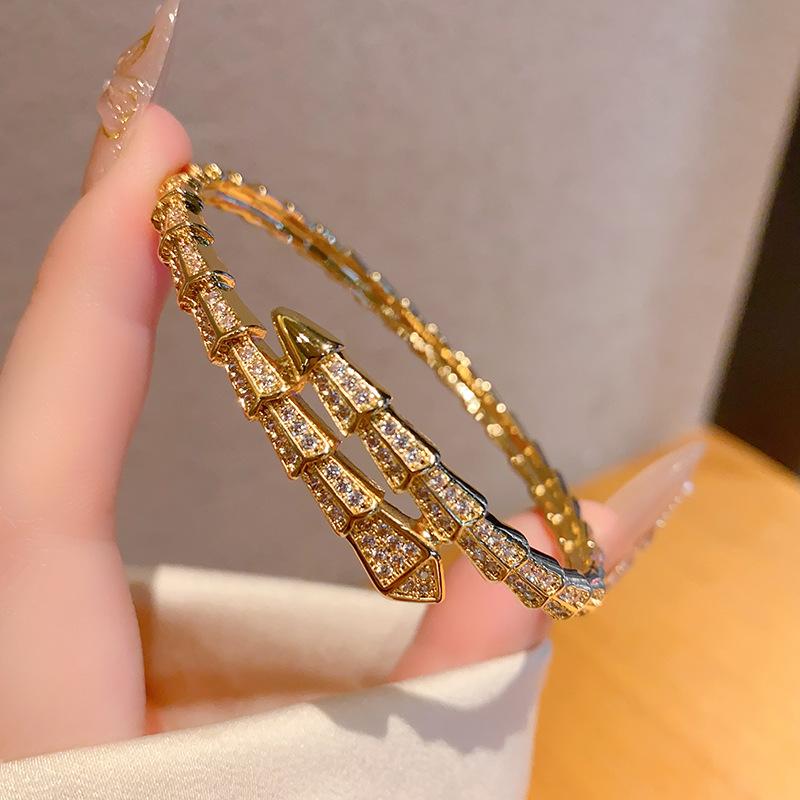 New Light Luxury Trendy Snake-shaped Bracelet High-end Fashion High-end Sense Bracelet High-end Sense for Women One Size(18CM~21CM)