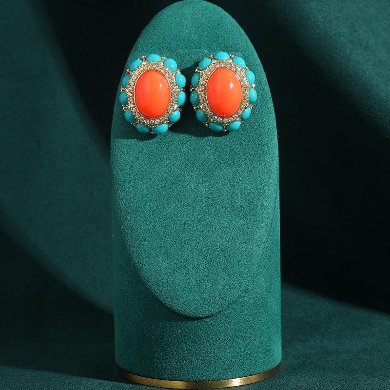 Yong Nuo Vintage Retro Jewelry: High-End, Colorfast Antique Earrings