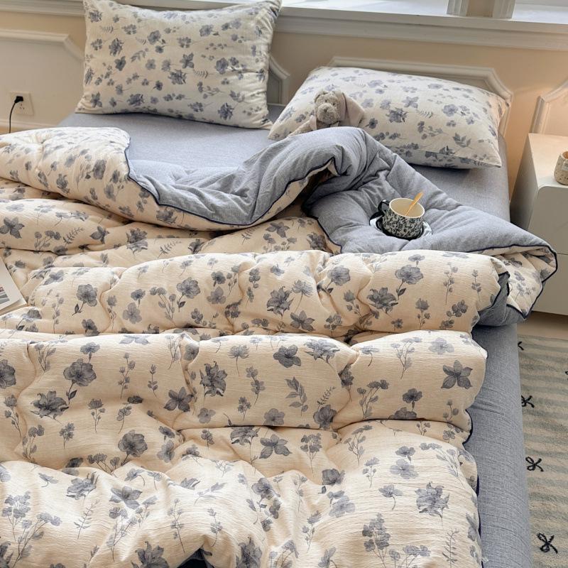 2025 Original Linen Crinkled Gauze Double Layer Quilt Comforter for Winter, Spring & Autumn