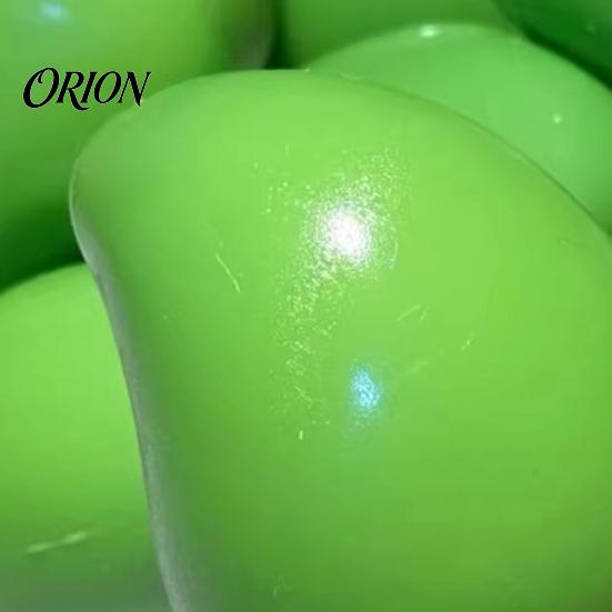 Stress Relief Toy Crunchy Mango Squeeze Ball, Color Changing Fidget with Crisp High-elastic Sound, High Elastic Decompression for Anxiety Relief,