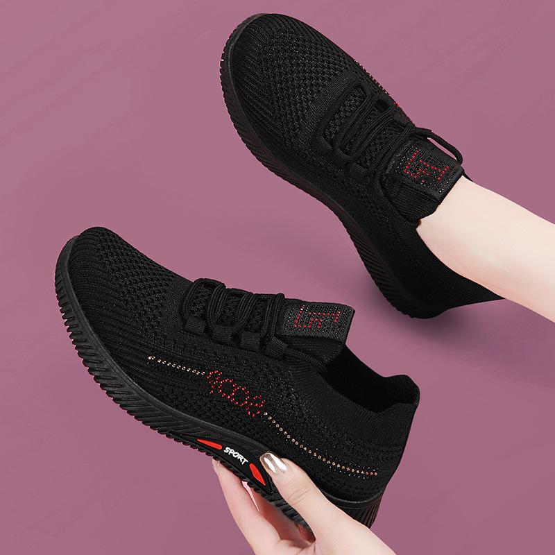 

Sneakers women s new autumn and winter casual mother shoes black soft sole lightweight non-slip travel running dancing 40