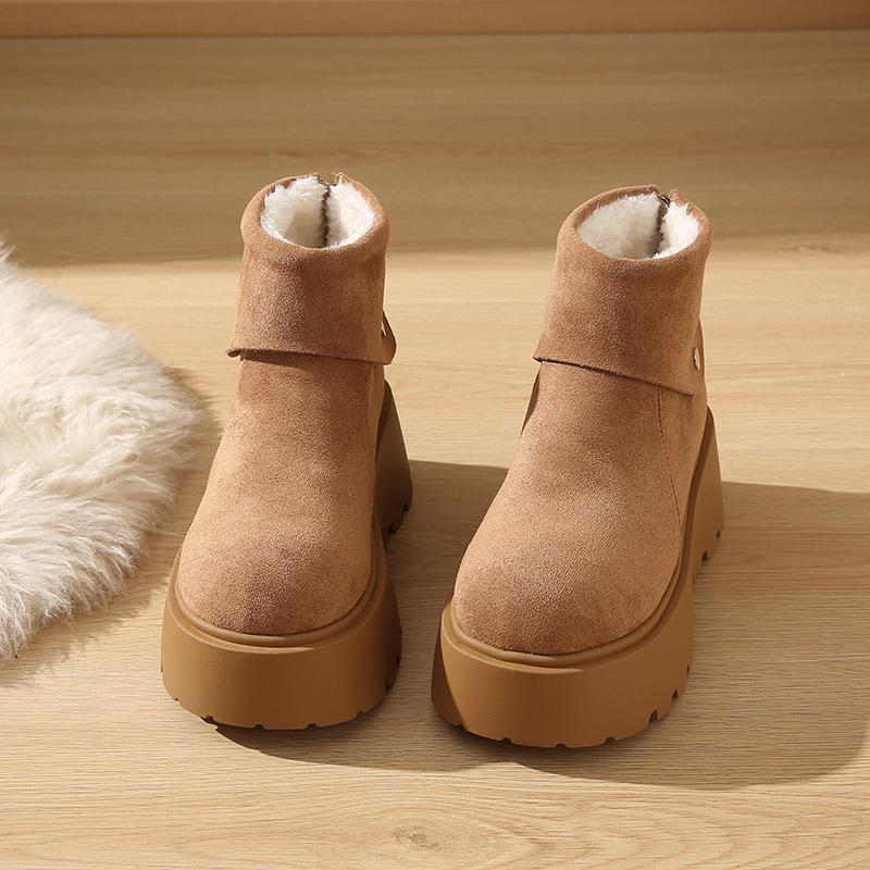 

Round head velvet thick-soled snow boots for women s winter new thickened warm casual cotton shoes muffin short boots tide 40