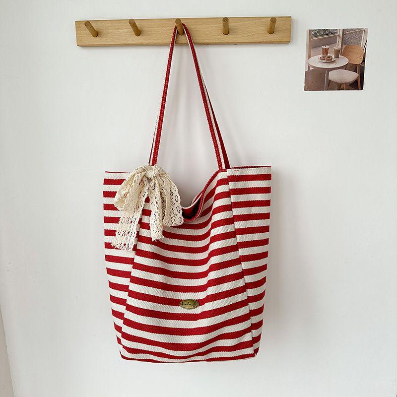 

Summer Stripes Casual Internet Celebrity Letter Shoulder Bag Paragraph 1