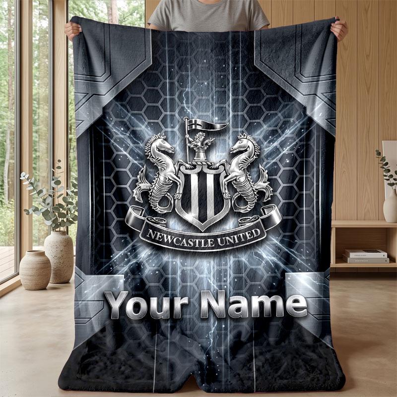 Coperta in Flanella Personalizzata con Nome Testo Newcastle United FC Logo Calcio Coperta in Pile Personalizzata Regalo Speciale per Divano Camera da Letto Casa
