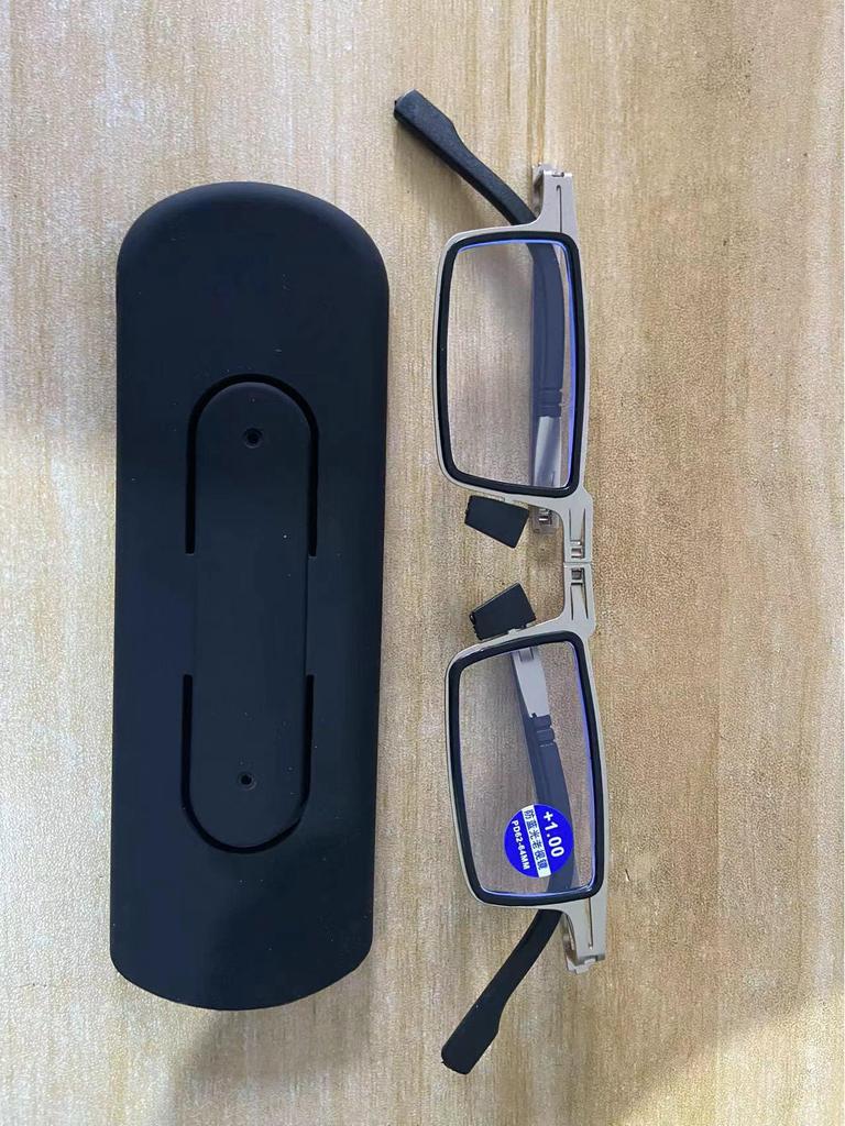 2024 Retro Faltbare Lesebrille mit HD Blaulichtschutz und Telefonständer