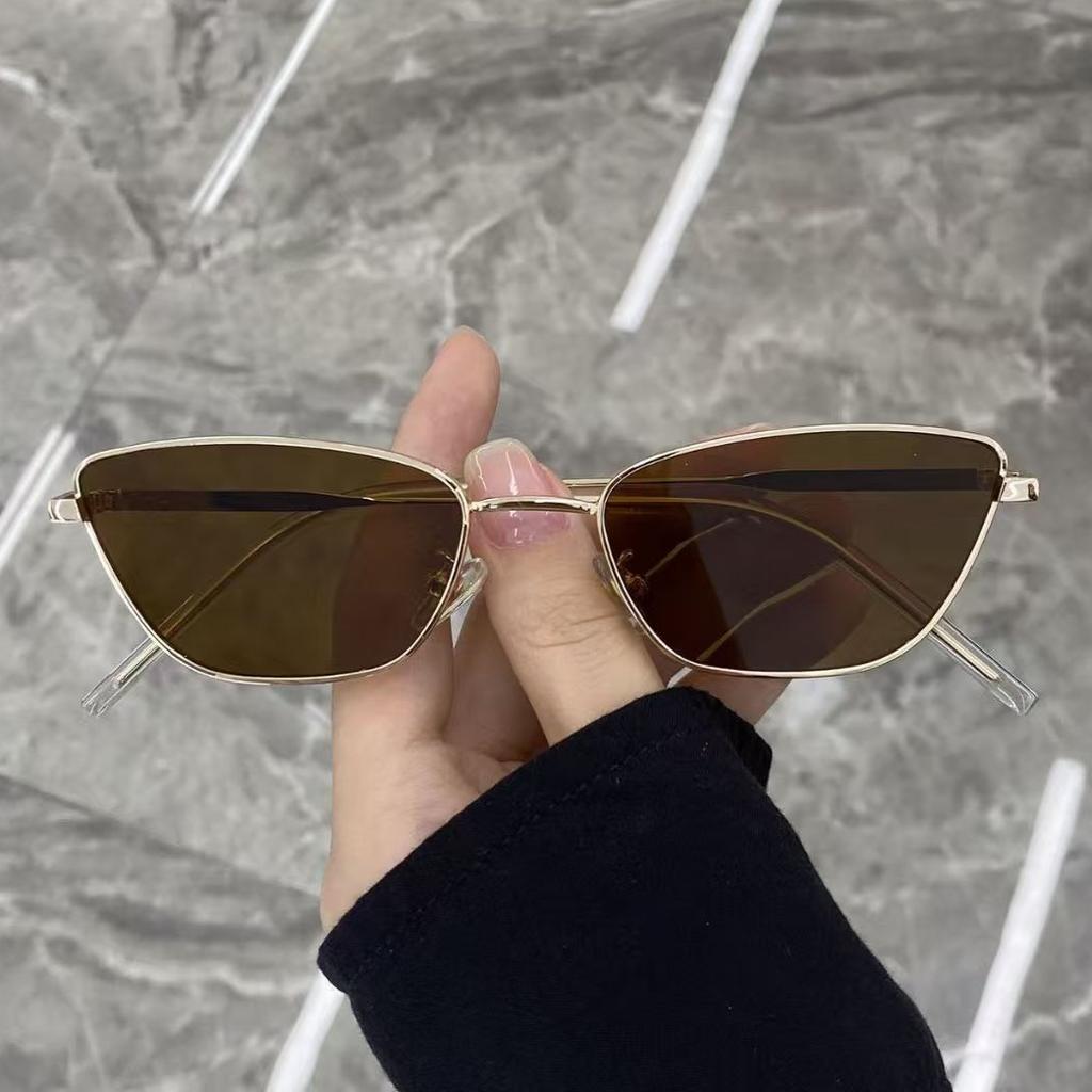 New Triangle Cat Eye Sunglasses Niche Design Punk Sun Glasses Men'S And Women'S Fashion Catwalk Glasses Trendy Shades Uv400