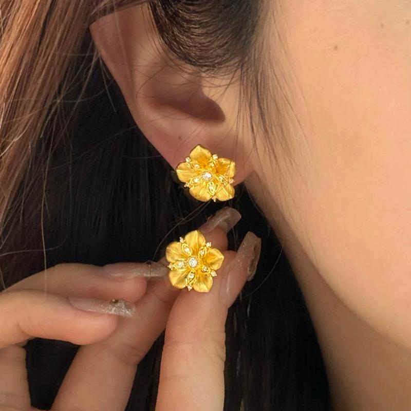 Retro brushed lily flower earrings for women new in fashion micro inlay diamonds luster earings stud wedding fine