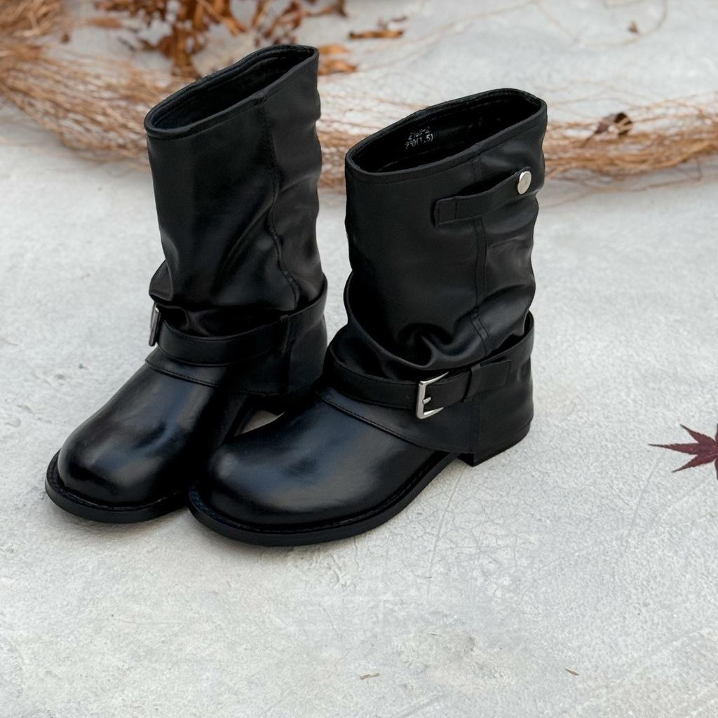 Leather denim pile boots women's 2025 new pleated black round head retro short boots thick heel spice girl knight boots
