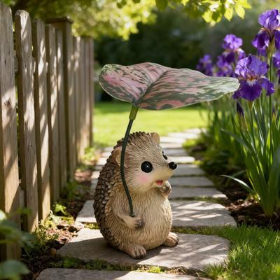 Hedgehog Garden Ornament with Leaf Resin Statue Cute Collectible Outdoor Decoration for Garden Holiday Party