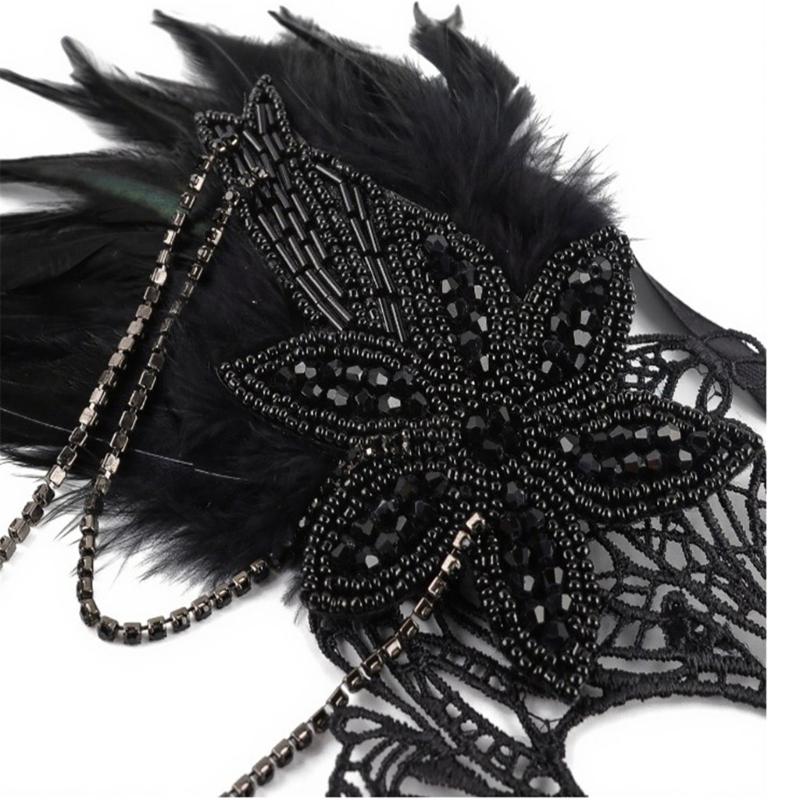 Elegant Vintage Rhinestones Feather Lace Mask For Halloween Balls Stage Performances Soft Costume Accessory