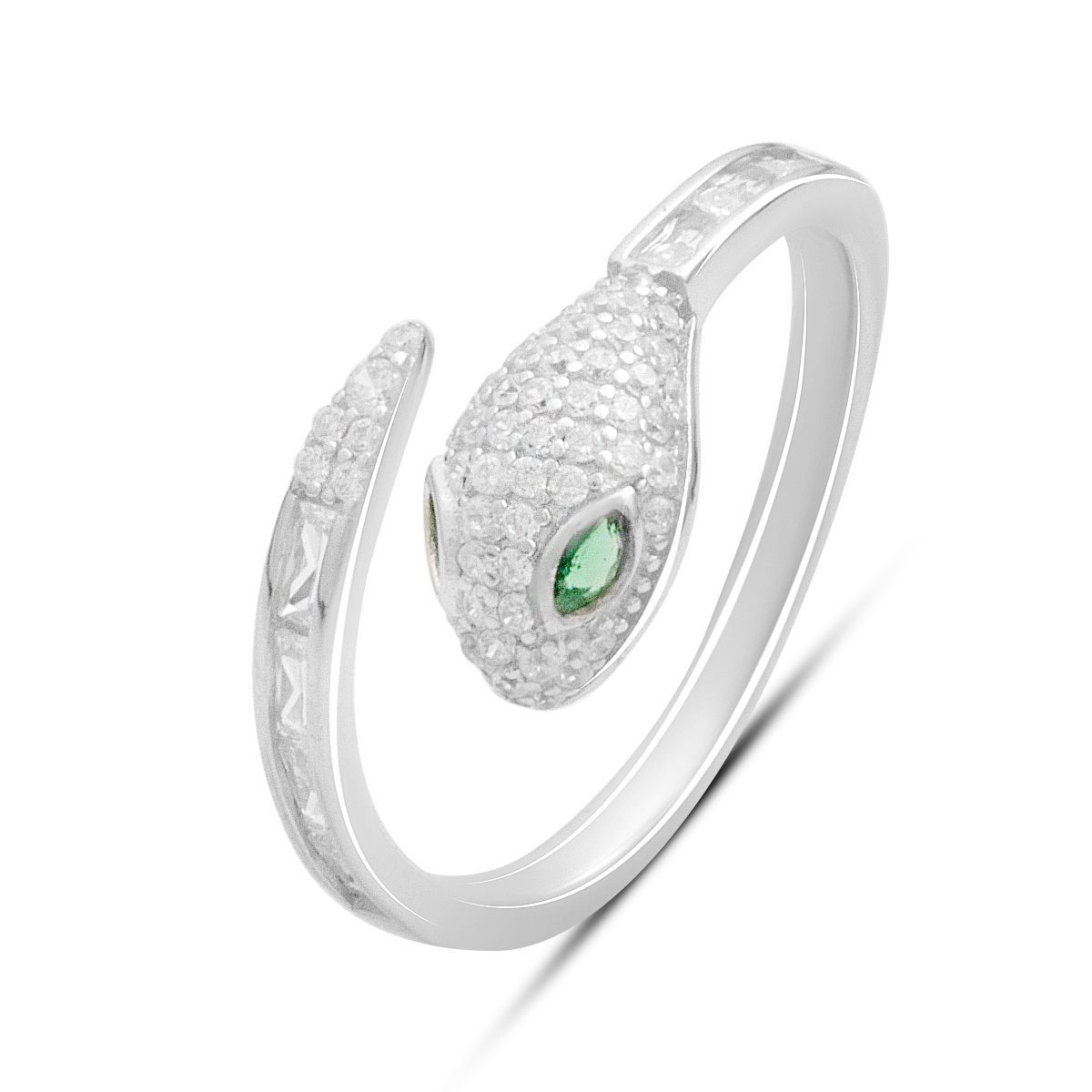 

Silver ring with cubic zirconia, product weight 2.28 g (2182825) 18.5