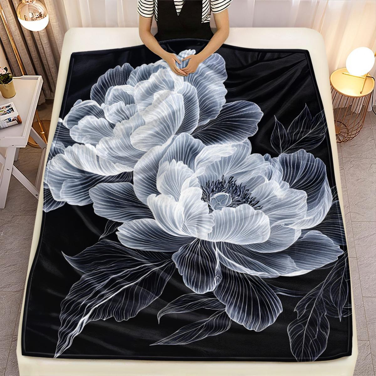 Black background white peony floral design flannel blanket elegant modern bedroom decor luxury flower pattern throw blanket gift 75x90cm