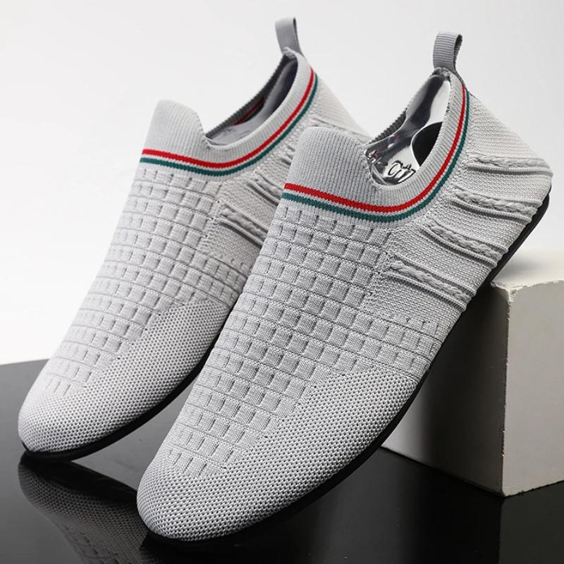 MAEDEF Fashion Summer Men Sneskers Breathable Lightweight Man Running Shoes Outdoor Anti-slip Male Slippers Tennis Footwear
