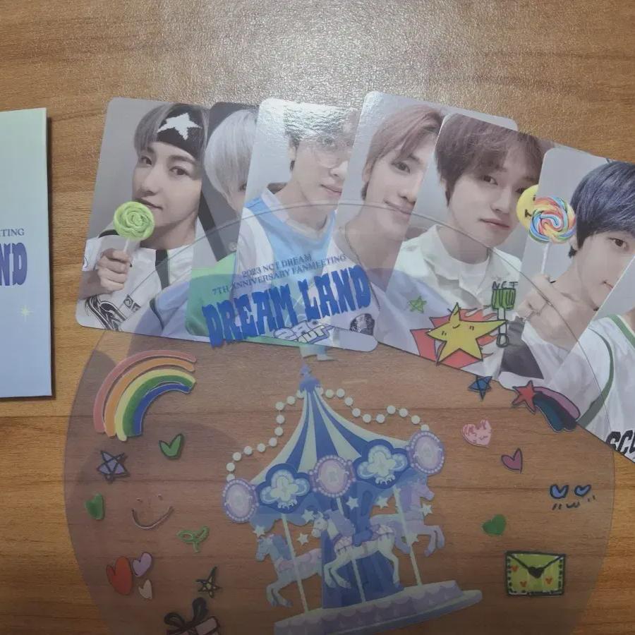 

Фотокарточка для входа на концерт NCT Dream