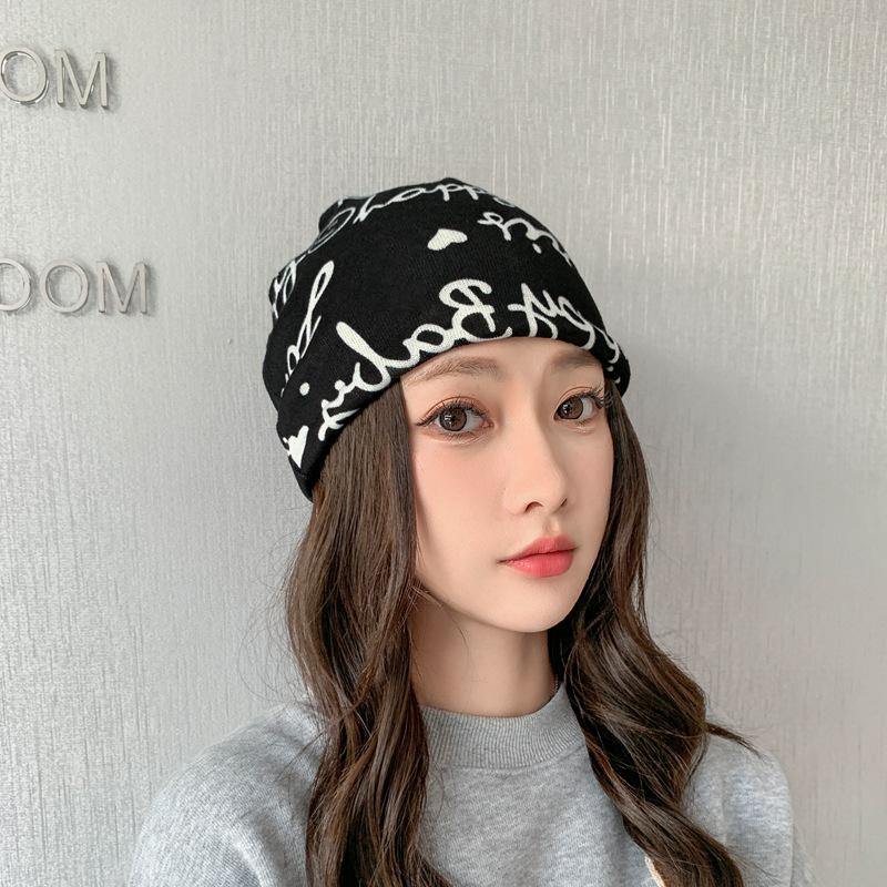 Women's Multifunctional Neck and Hat Scarf: Warm Twist Cap & Mask for Autumn/Winter