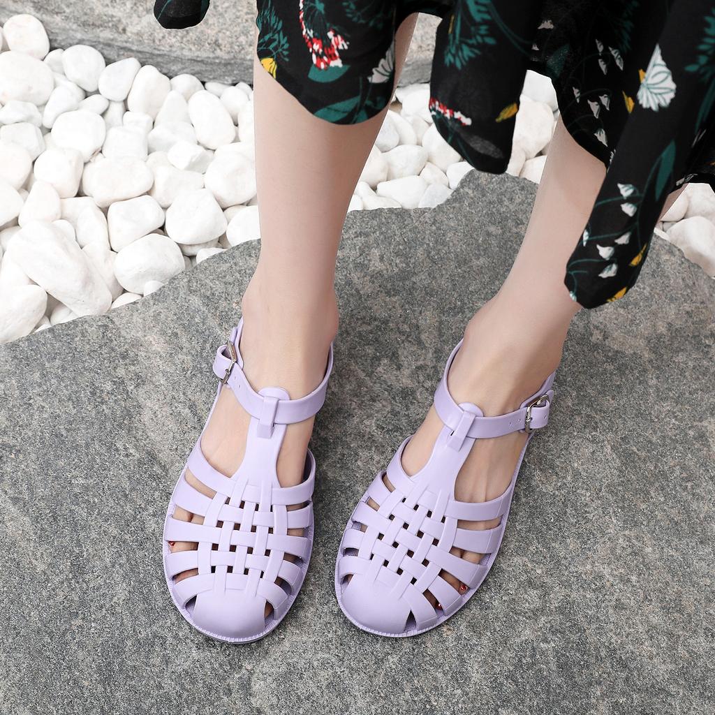Women's Closed-Toe Hollow Sandals Summer Flat Non-Slip Beach Jelly Shoes Breathable Roman Sandals