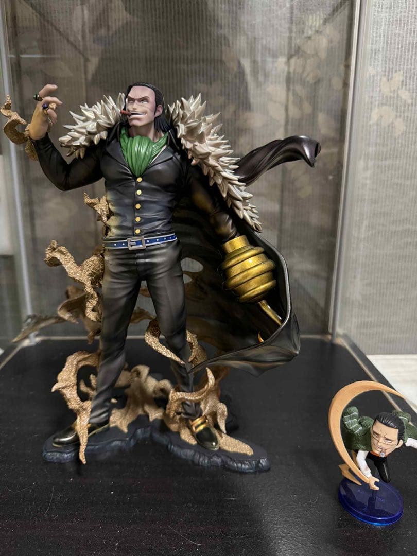 

[USED] Crocodile Figure P.O.P MAXIMUM