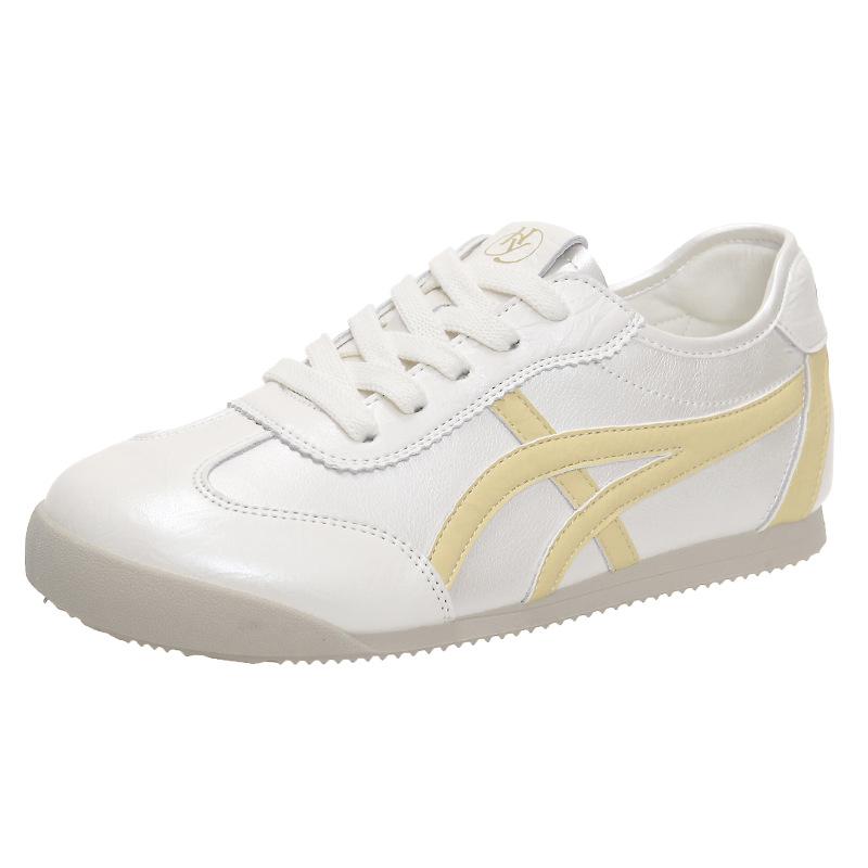 Color Matching Lace-up German Training Shoes Women's Summer 2025 New Fashion Versatile Comfortable Sports Leisure Lightweight White Shoes
