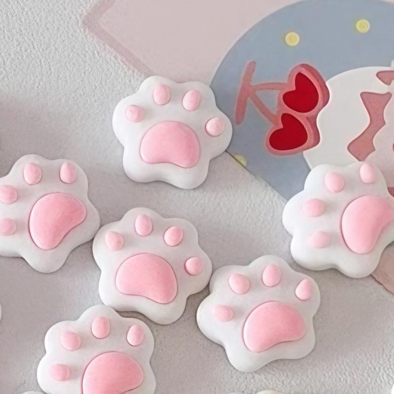 

30Pcs Cute Rhinestones DIY Craft for Nail 3D Decorations Jewelry Mixed Nail Art Resin Cartoon Cats Paw Series Charms