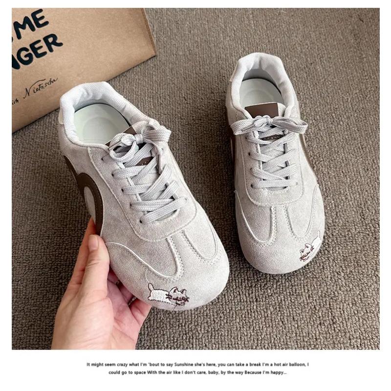 Women's Suede Cat Embroidery Casual Sneakers Retro M-Design Lace-Up Trainers Lightweight Soft Sole Walking Shoes