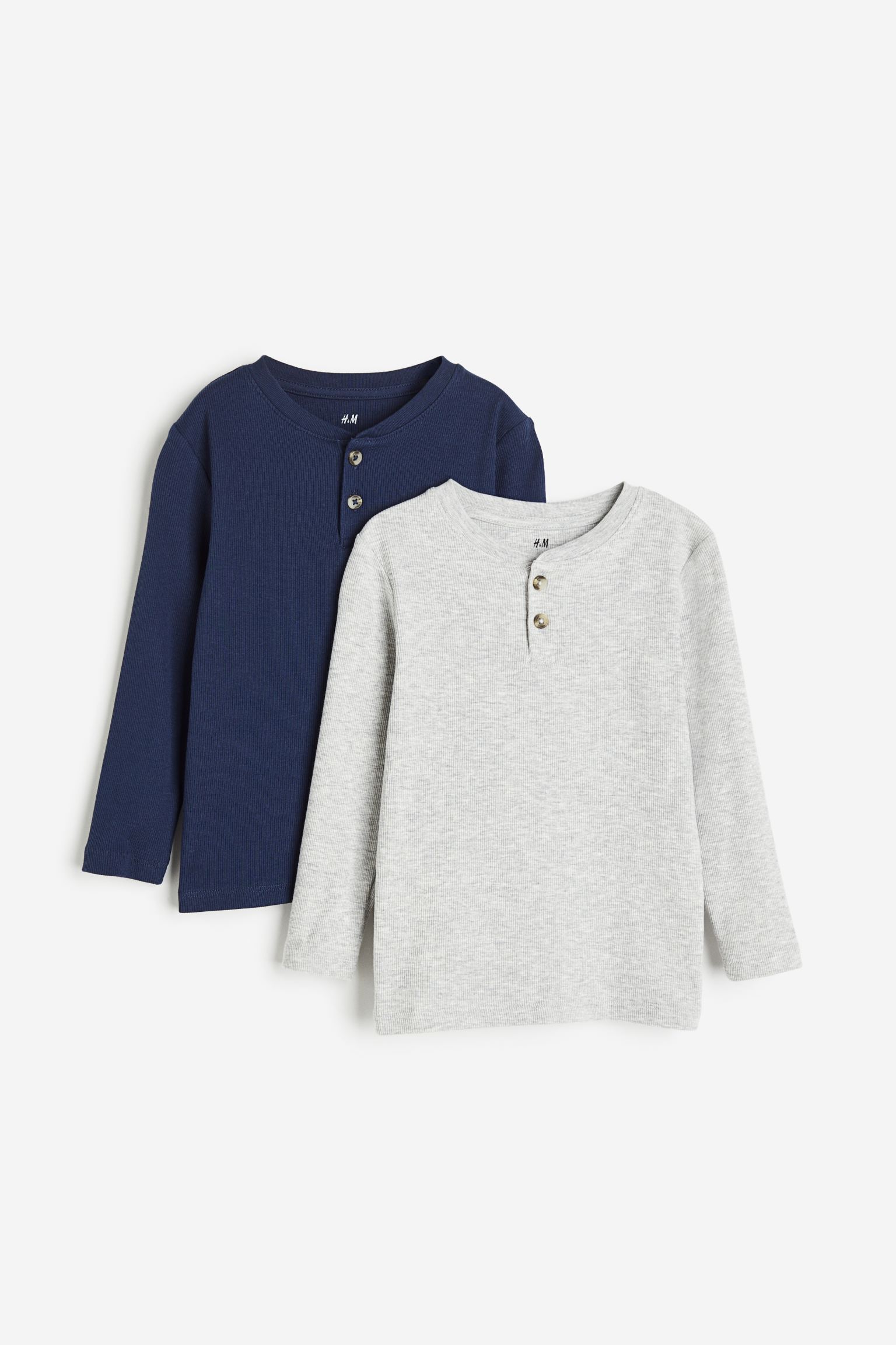 

Комплект из двух топов Henley в рубчик