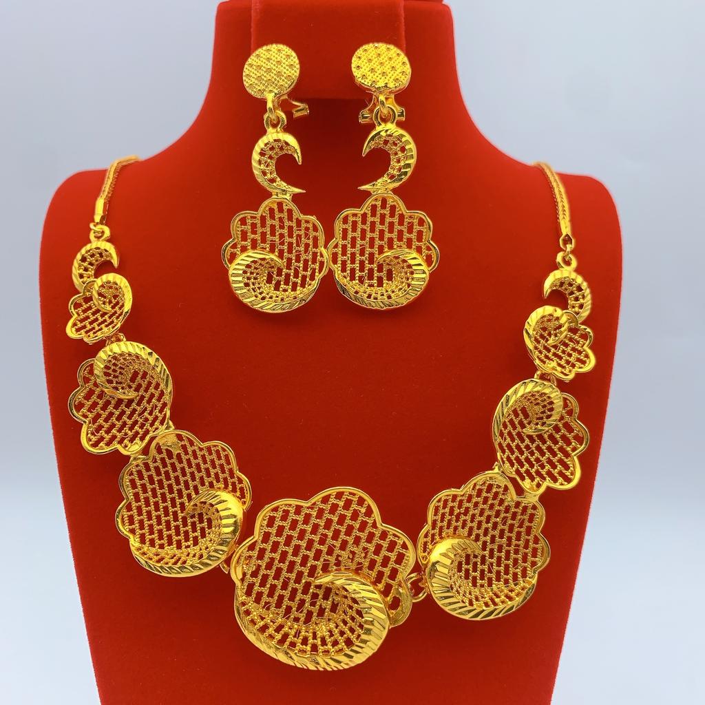 2026 Flower Necklace Earrings Set Dubai India Nigeria Gold Plated Ladies Wedding Jewelry