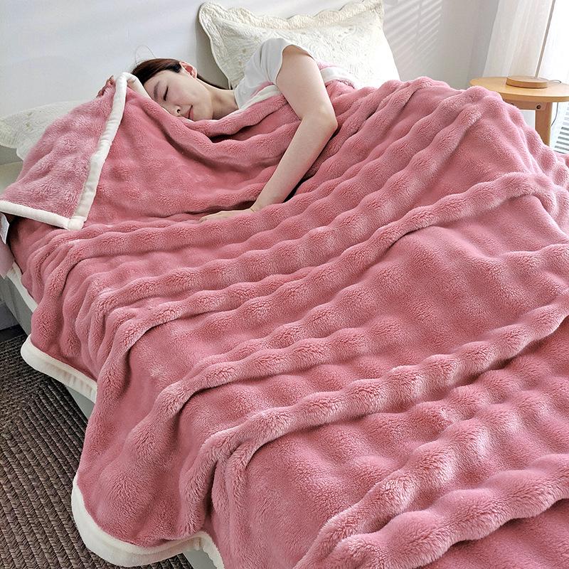 Dual-Sided Thick Flannel & Coral Fleece Nap Blanket
