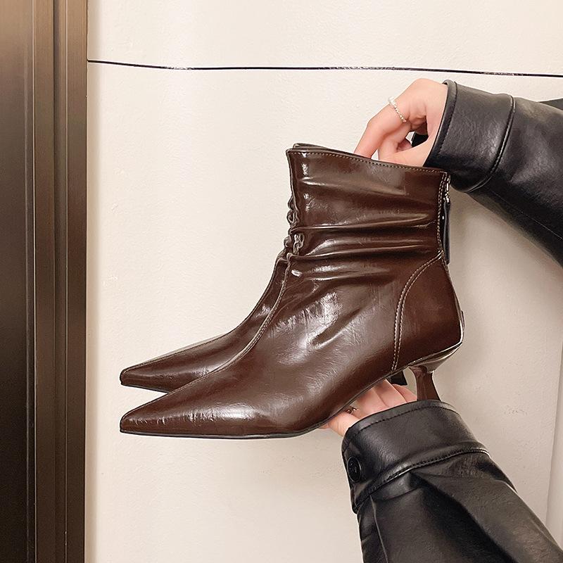 8766-1 French Pointed Retro Thin Heel High Heel Fashion Boots 2025 Winter New Pleated Thin Boots Women's Boots