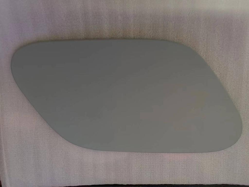 Zewnętrzna pokrywa zbiornika paliwa i korek wlewu paliwa do Golfa 7/7.5