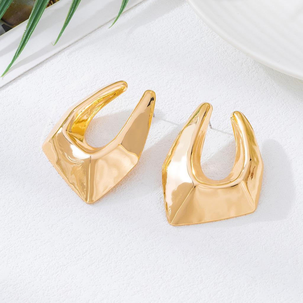 One Pair Daily All Match Fashion Shiny Geometric Gold Tone High Grade Stud Earrings For Women Vacation Party Wear Jewelry