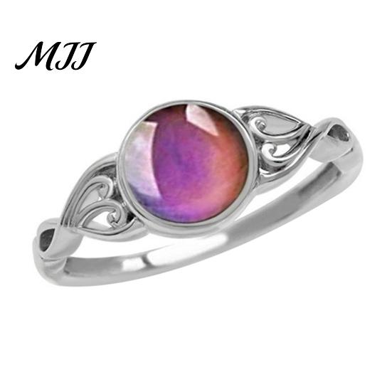 Hollow Vine Ring Color Changing Mood Ring, Temperature Sensitive Stone with Adjustable Alloy Vintage Band, Sweet Fashion Jewelry Gift for Women