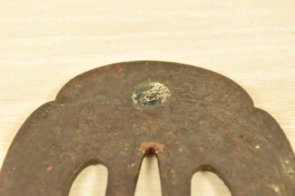 Used Antique Japanese Samurai Sword Iron Tsuba Bird & Firefly Design Yamashiro Nobuie