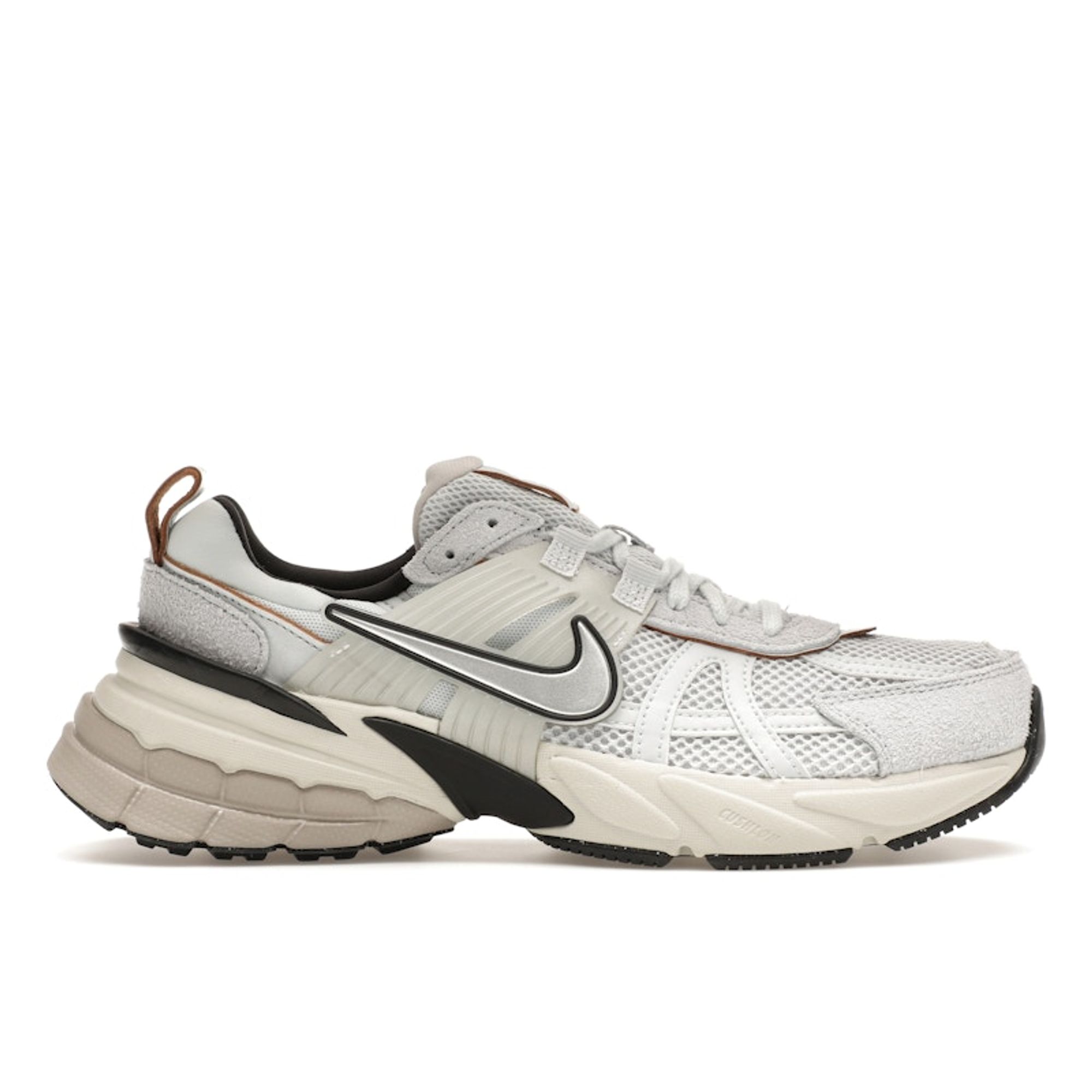 Nike WMNS V2K Run Pure Platinum FN6703-002 35.5