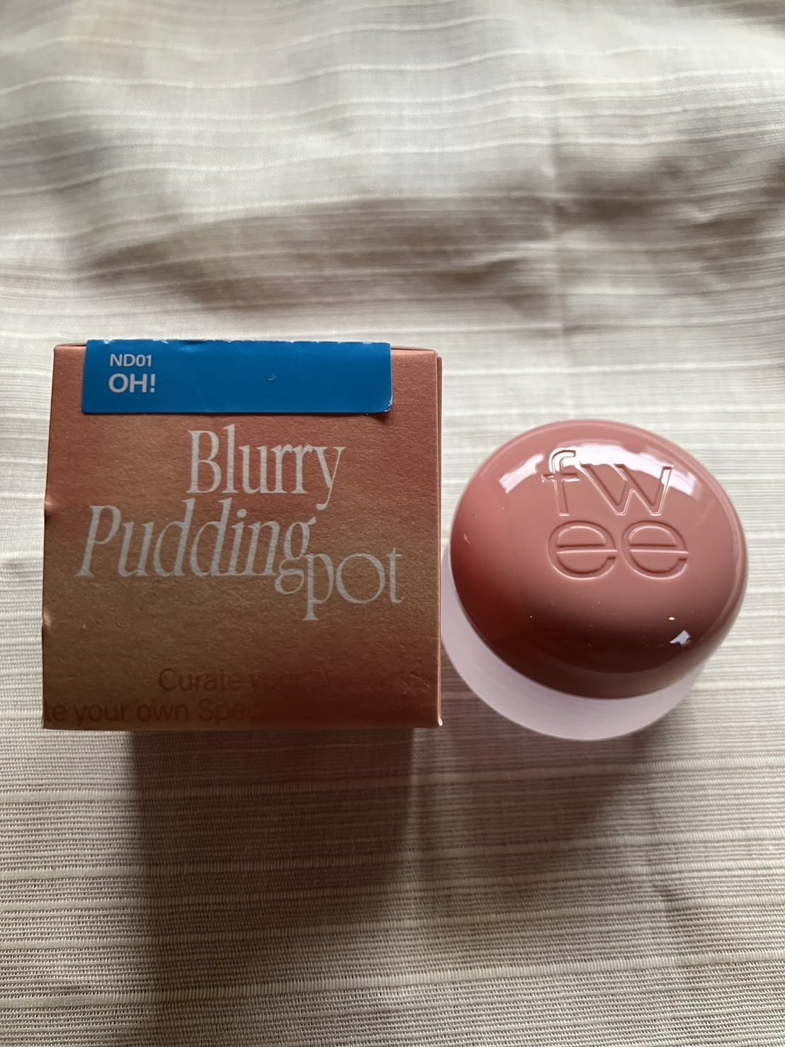 

f wee Lip Cheek Blurry Pudding Pot & (ND01 O!, Regular)