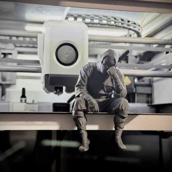 3D Printed Ninja Warrior Figurine with Weapon Small Sitting Thinking Black Samurai Bookshelf Statue for Office Shelf Desk Decor