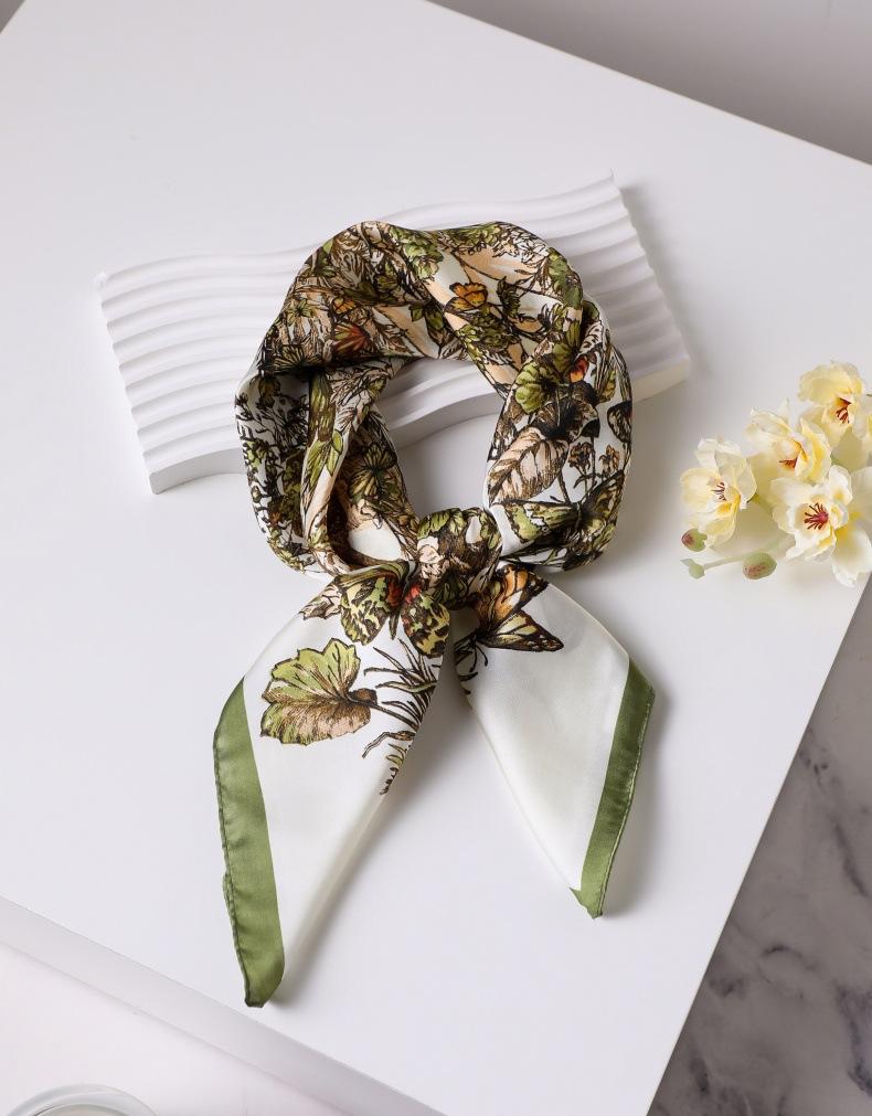 Luxury Printed Silk Scarf Women Simulated Silk Elegant Blue Versatile Headwear Bag Accessories Clothing Fashion Square Scarf