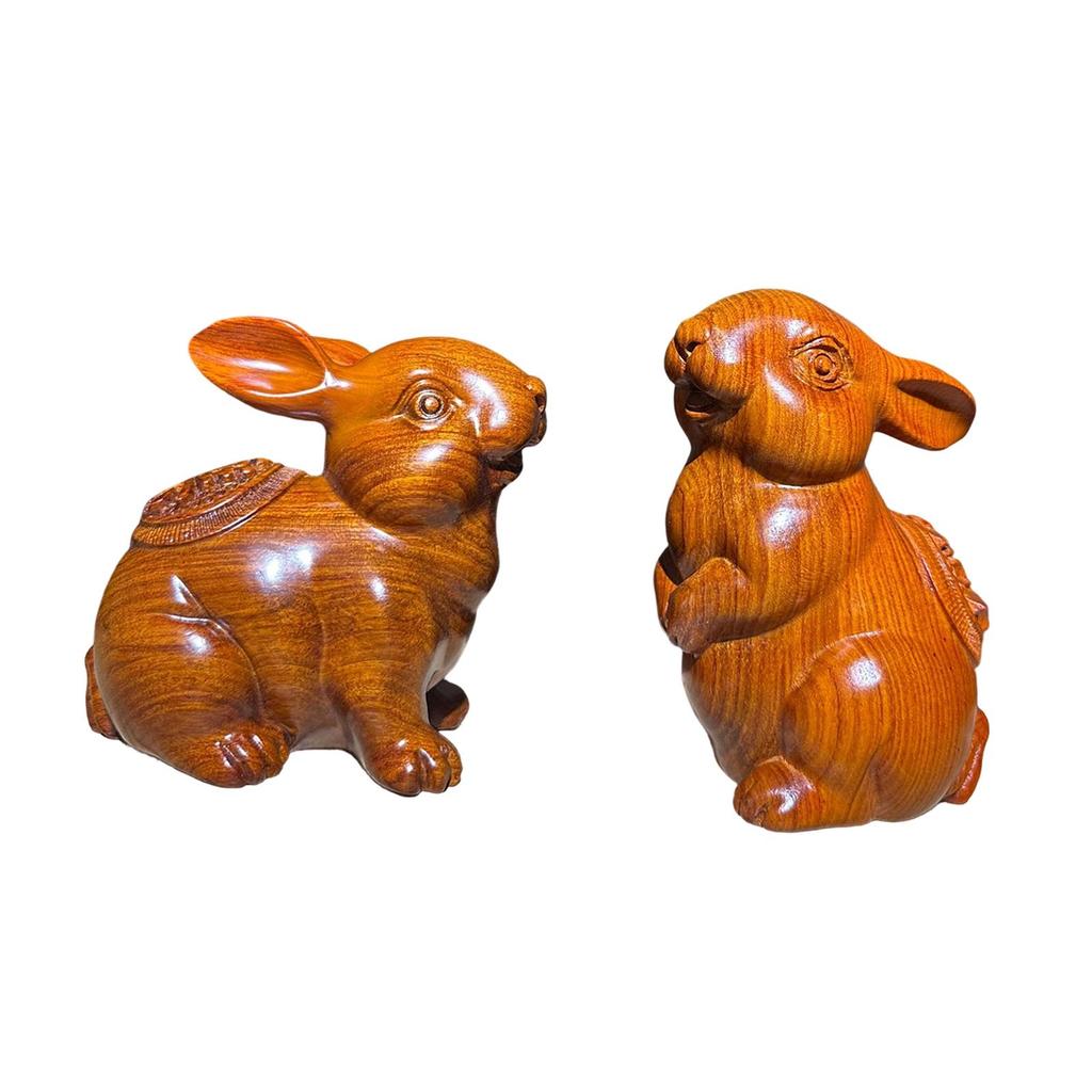 2 Stück Holzgeschnitzte Hasenfigur Dekorative Verzierung Reizende Dekoration Tierfigur für Schreibtisch Sammlerstück Wohnzimmer