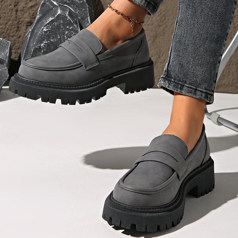 Fashion Basic Gray Faux Suede Loafers Shoes Women Slip On Round Toe Loafers Shoes Woman Spring Autumn Plus Size Platform Shoes Ladies