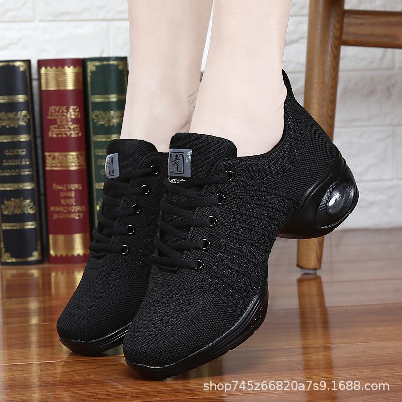 

Women s square dance shoes, men s and women s new dancing white shoes, soft-soled jazz dance shoes, universal four-season traction 41