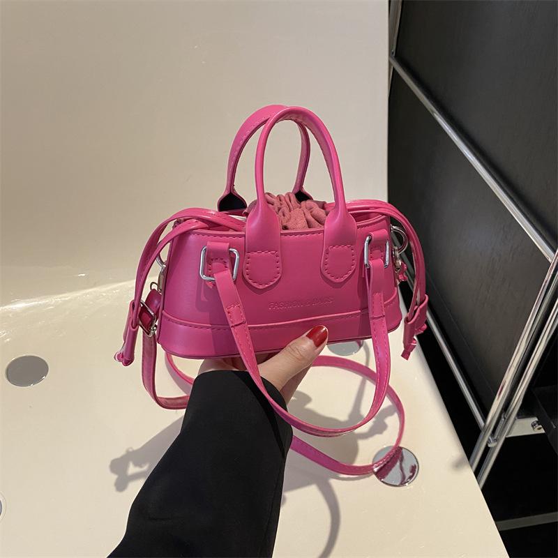 Handbag summer new female messenger bag mini niche design candy color messenger mouth red envelope shell bag