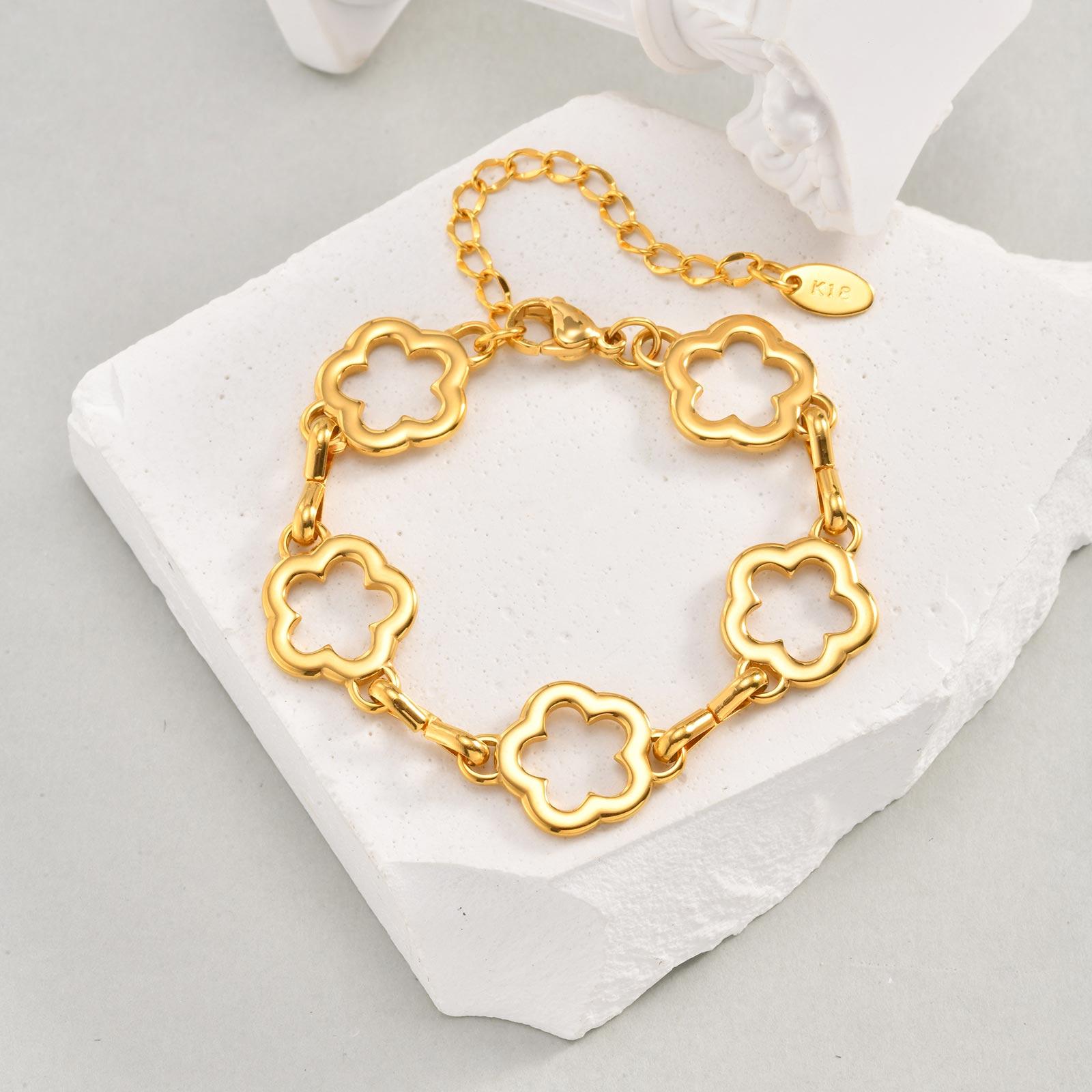 

Stainless Steel Hollow Flower Necklace for Women,Gold Color Rolo Chain Necklaces,Chic Jewelry Gift
