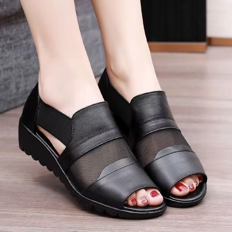 Summer Mother Sandals Women Wear Soft Leather Soft Bottom Slope Heel Thick Bottom Fish Mouth In the Elderly Women's Sandals