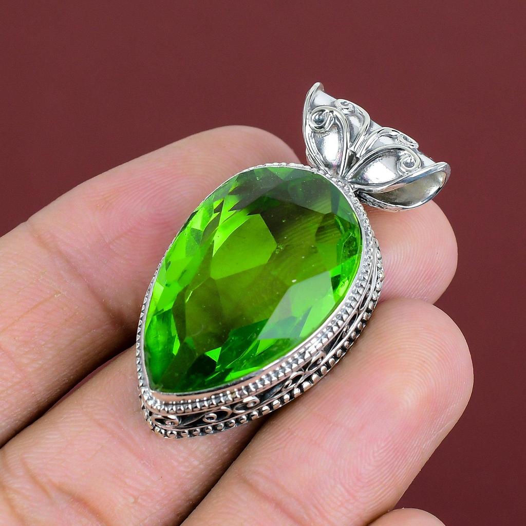 Faceted Peridot Pendant Gemstone Handmade Pendant 925 Sterling Silver Pendant Peridot Vintage Jewelry Latest Design Pendant Gifts For Friend