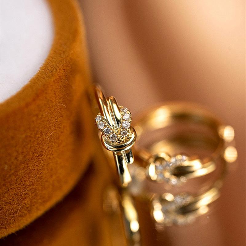 Fashion Ear Buckles, Knotted Exquisite Design Circle Earrings, Simple Earrings For Daily Commuting