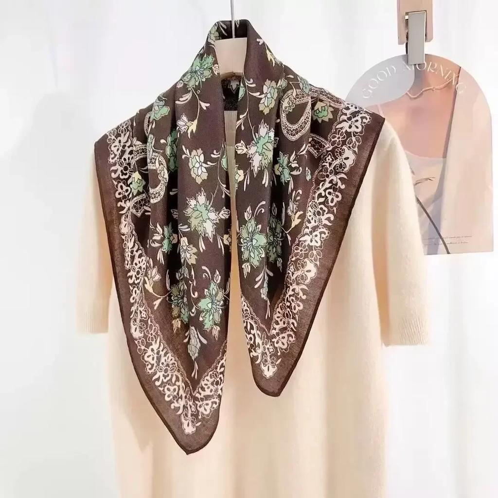 2024 Luxury Animals Floral Print 70cm Cotton Velvet Square Scarf for Women Soft Neckerchief Lady Hijab Neck Tie Hair Headbands